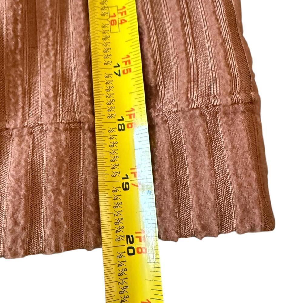 SO Rust Ribbed Button-Up Cardigan - Size M - Picture 5 of 5